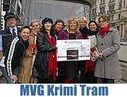 Münchner Krimifestival. Mit der MVG-Krimi-Tram auf „mörderischer Tour“ durch die Münchner Altstadt (©Foto: Louis Raith, photofeeling.de